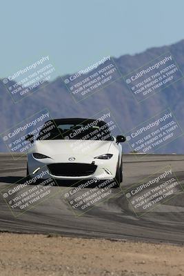 media/Oct-24-2025-Doghouse Garage (Fri) [[783d2ff07a]]/3-Intermediate/Session 3 (Turn 12)/